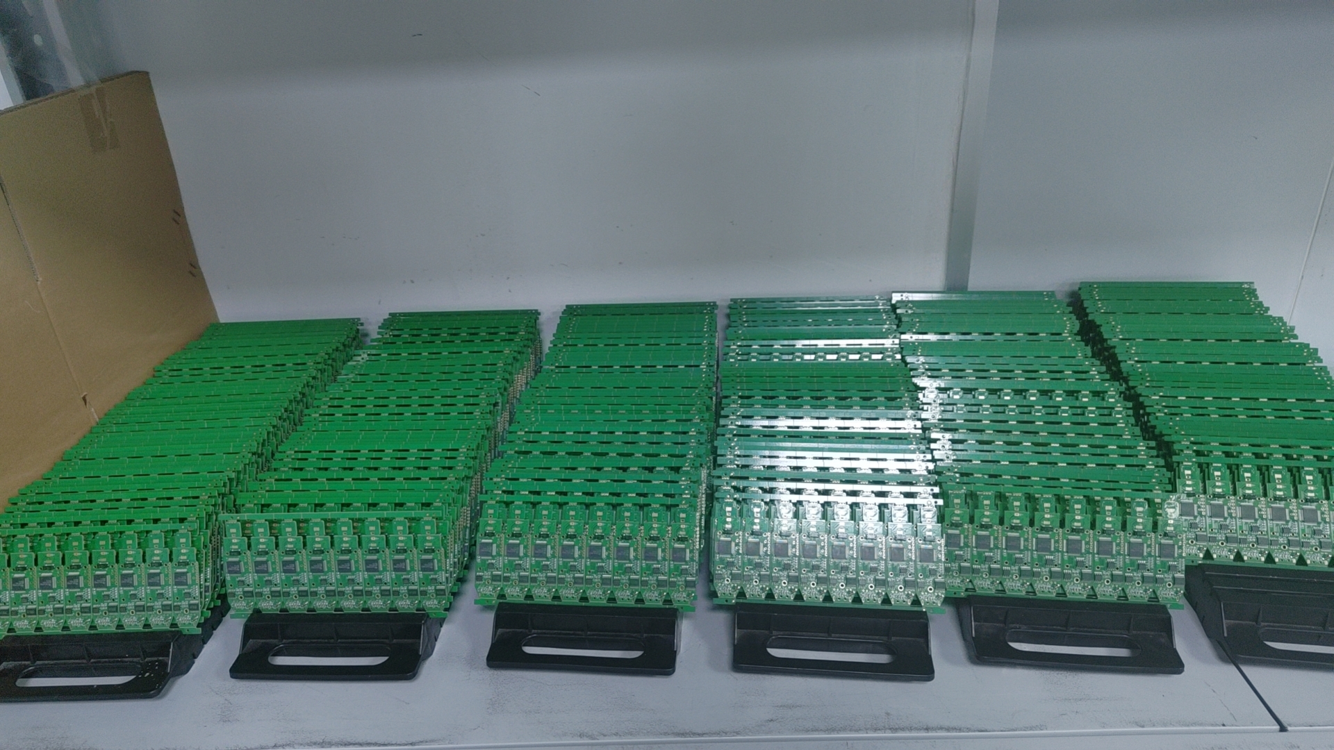 Can Renesas’s New RX74M Lower an Industrial PCBA’s Total Cost?