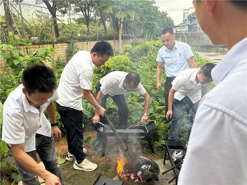 Jetfgo: Team-building-Barbecue
