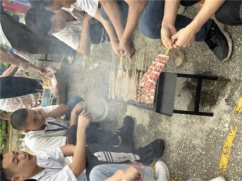 Jetfgo: Team-building-Barbecue